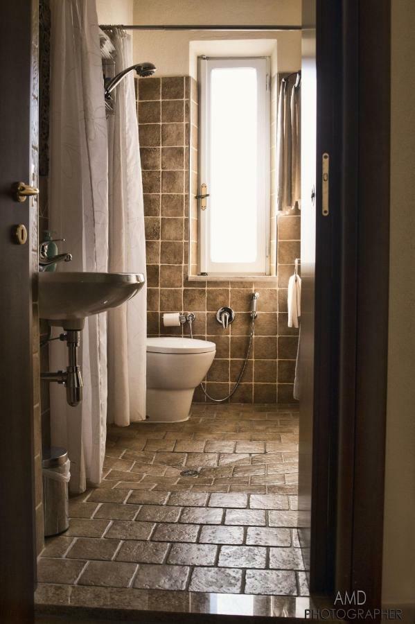 Los Flamingos Bed & Breakfast La Maddalena  Екстериор снимка