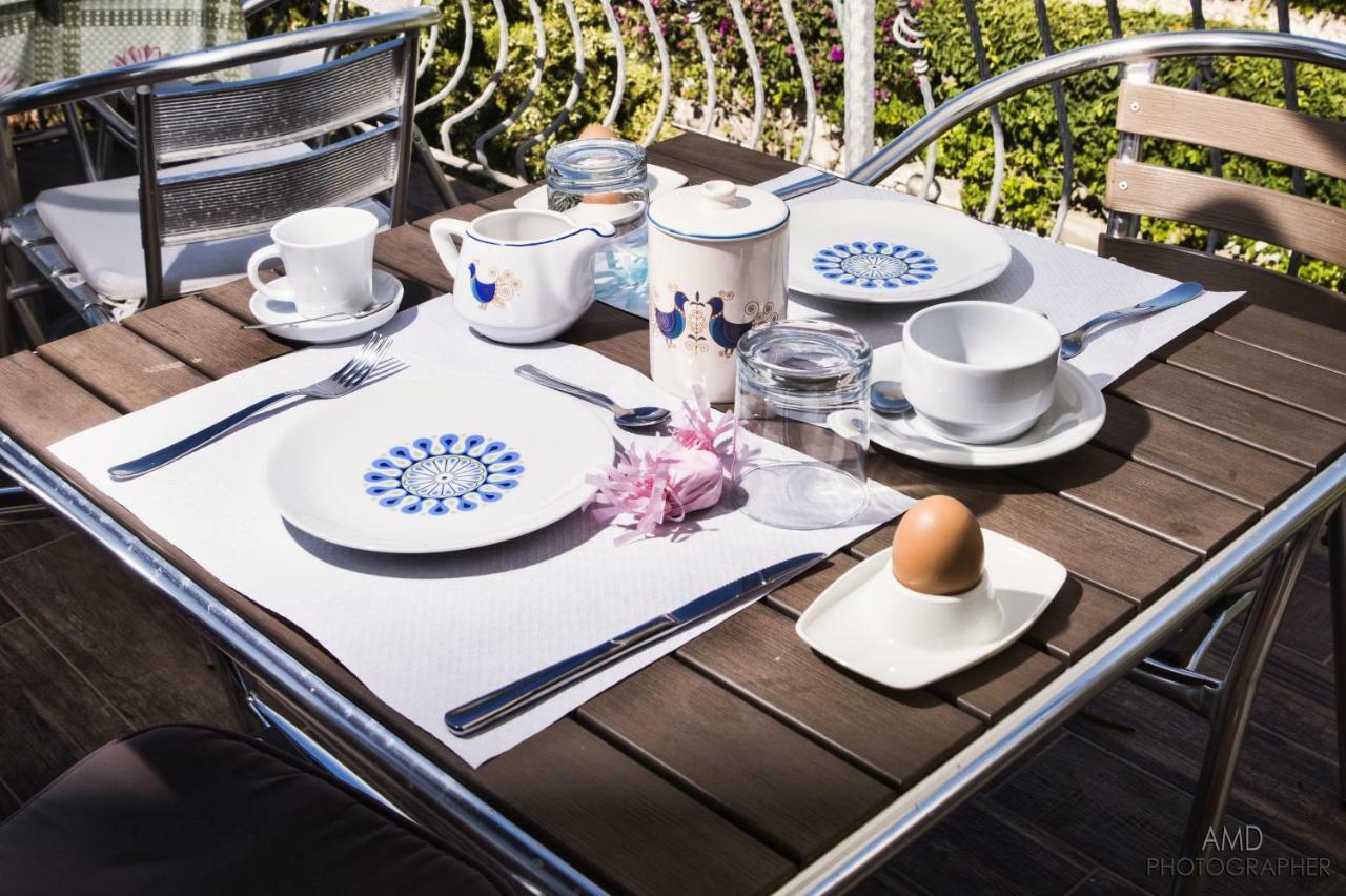 Los Flamingos Bed & Breakfast La Maddalena  Екстериор снимка
